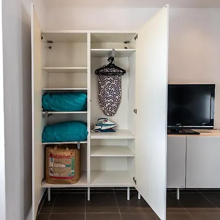 Thea : Avec Parking Prive - Actif+ Location- Apartment Marseille