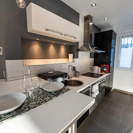 Apartment Thea : Avec Parking Prive - Actif+ Location- Marseille